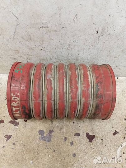 Патрубок интеркулера