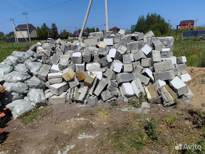 Строительный блок б/у целые, колотые и бой