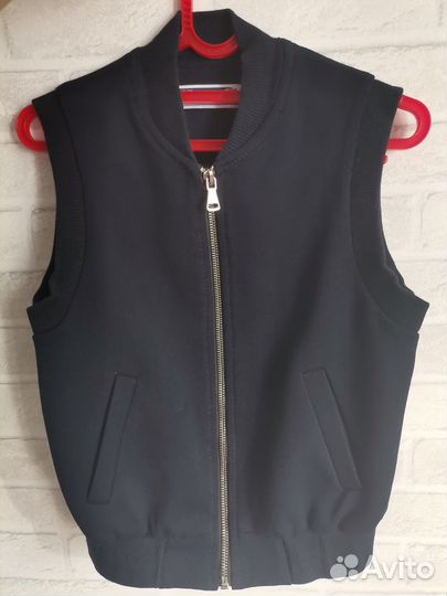 Жилетка для мальчика школьная 128