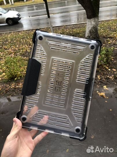 Чехол UAG Plasma для MacBook Pro 13 (2016-2021)