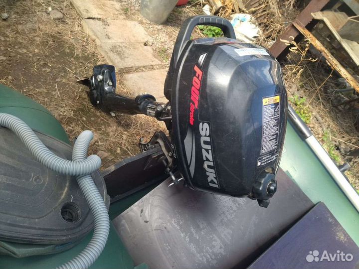 Продам лодку