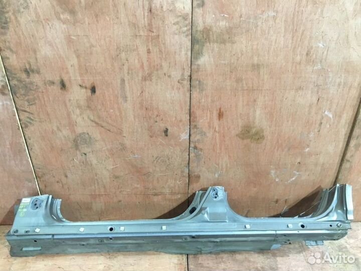 Порог левый Honda Domani MB3 D15B 2000