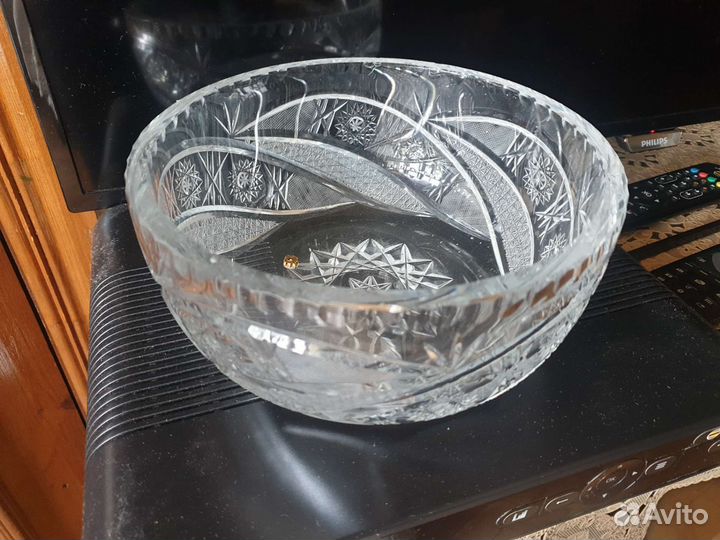 Хрустальная салатница