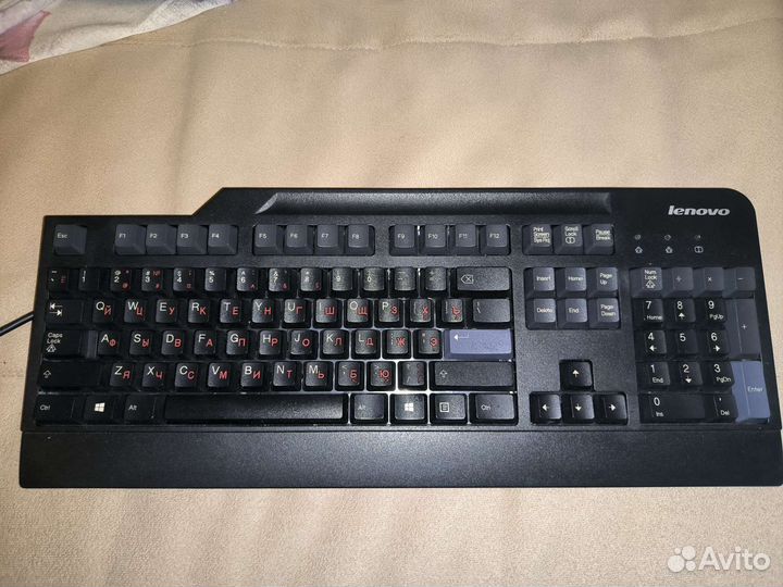 Офисная клавиатура Lenovo