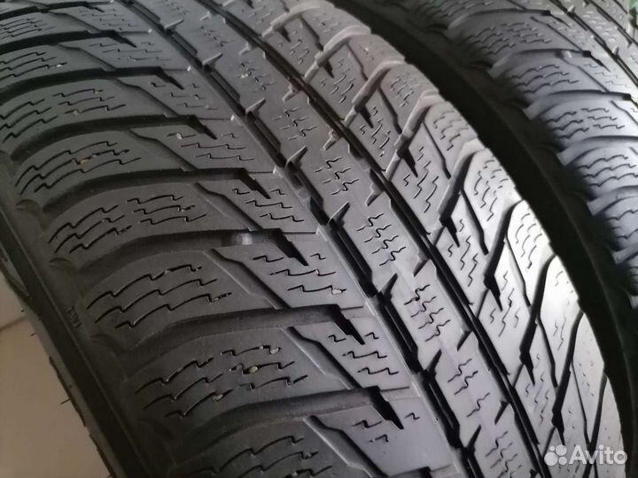 Nokian Tyres WR SUV 3 235/60 R17 101