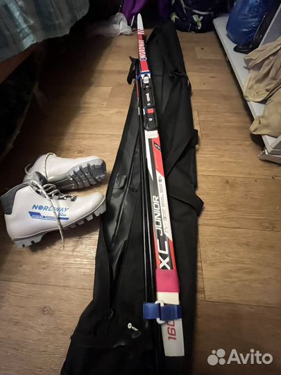 Комплект Беговые лыжи 160 см с ботинками