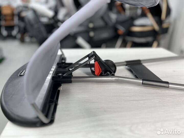 Детский шезлонг