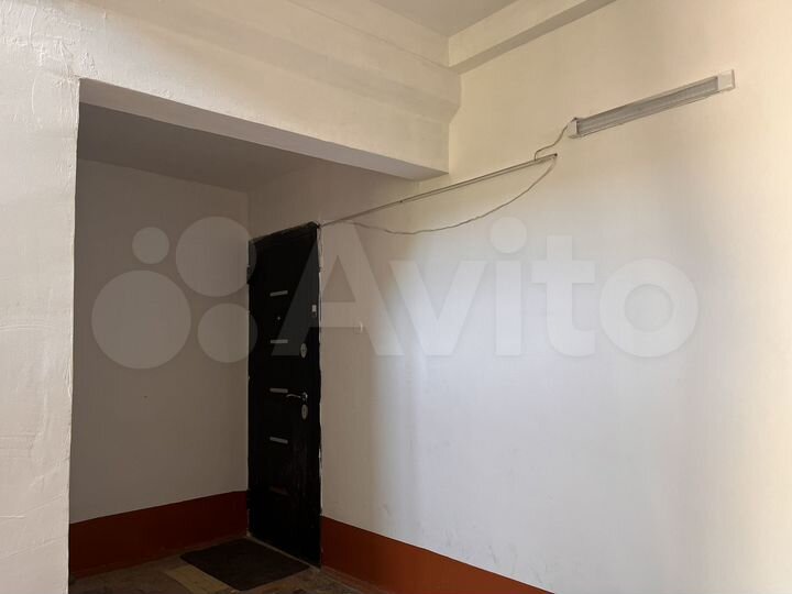 2-к. квартира, 50 м², 1/2 эт.