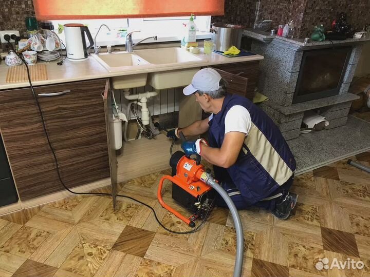 Прочистка канализации Сантехник Чистка канализации