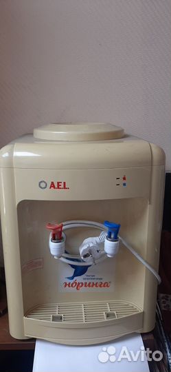 Кулер для воды настольный