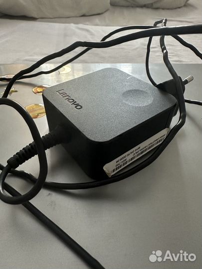 Ноутбук lenovo