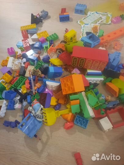 Lego duplo поезд
