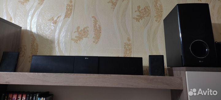 Саундбар lg
