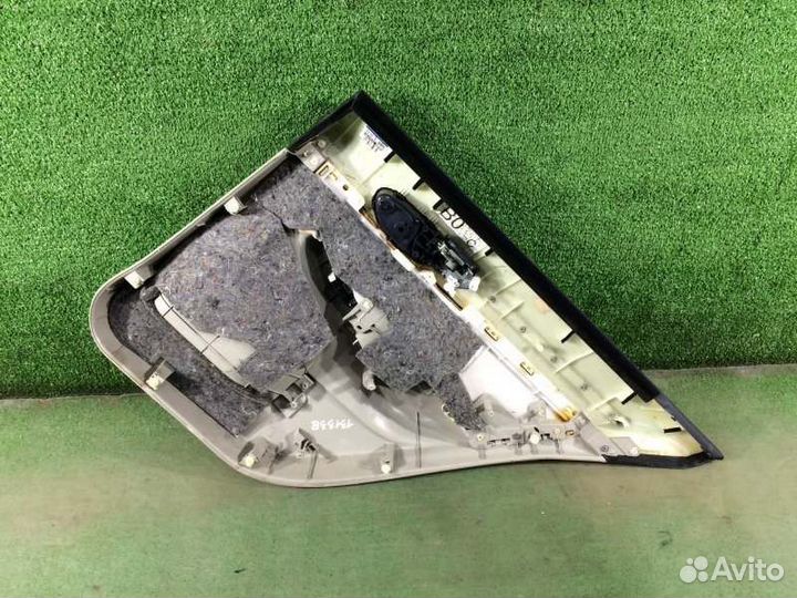 Обшивка двери задняя левая Honda Civic FD1 R18A