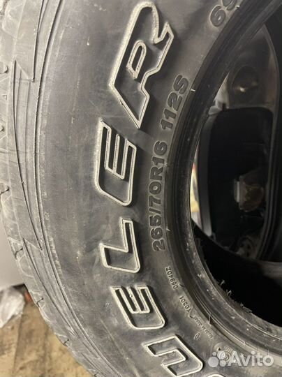 Bridgestone Dueler A/T 265/70 R16