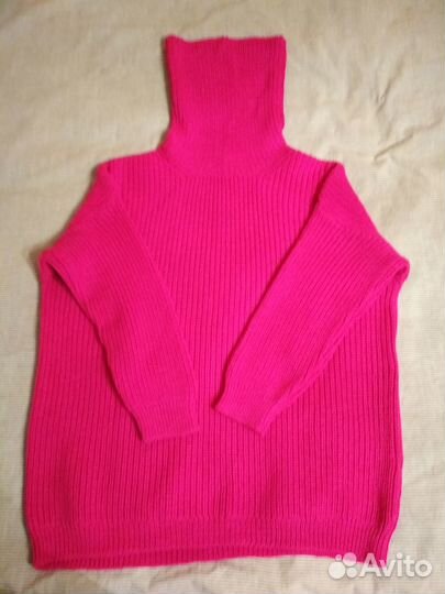 Свитер шерстяной женский 48