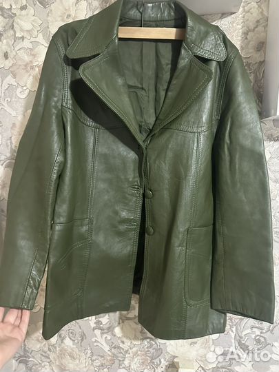 Кожаный жакет
