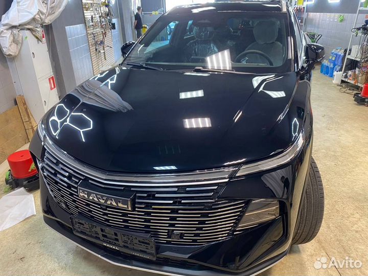 Оклеим лобовое стекло авто в бронепленку 24/7