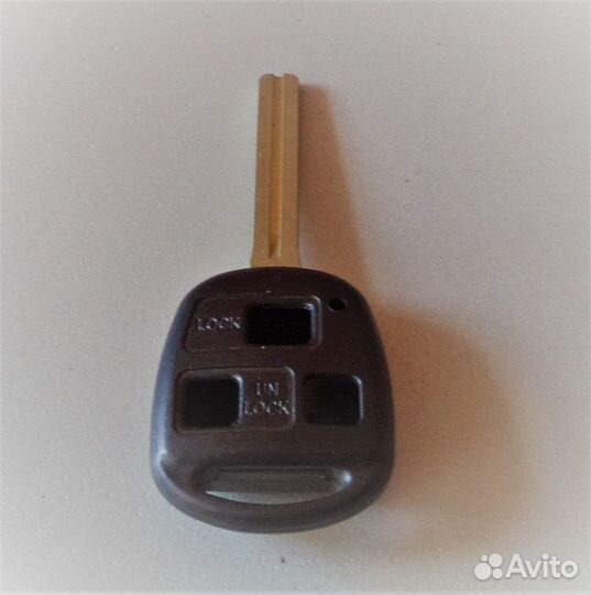 Ключ зажигания заготовка Болванка для Lexus 3 кноп