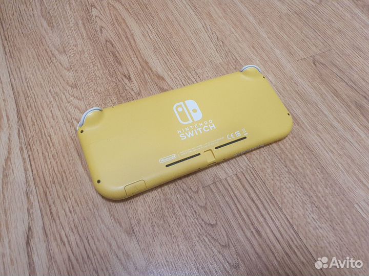 Nintendo Switch Lite прошитая (чип hwfly)