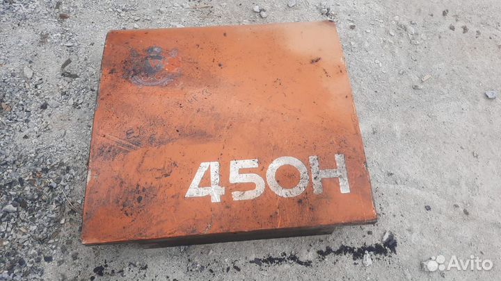 Накладка бака cover Hitachi EX450H-5