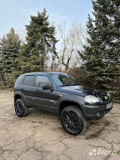 Chevrolet Niva 1.7 МТ, 2010, 190 000 км