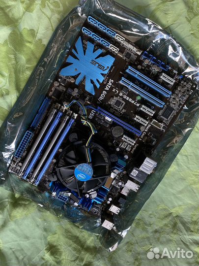 Материнская плата Asus с процессором и озу