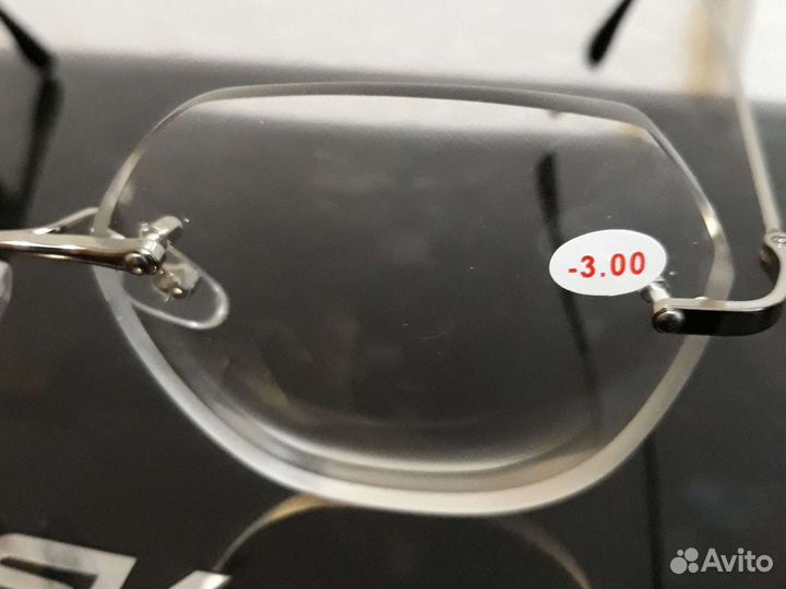 Очки -3.00