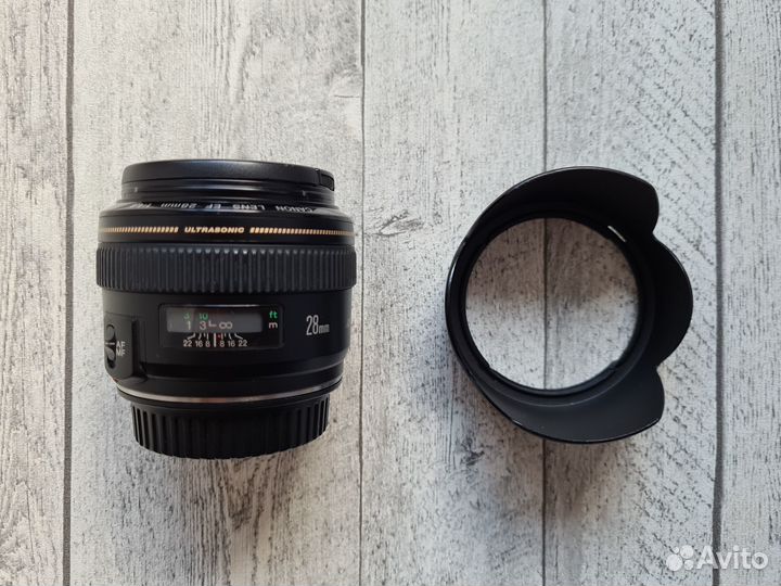 Объектив Canon EF 28mm f/1.8 USM