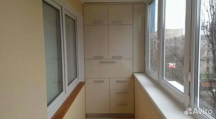 Шкаф на балкон на заказ по вашим размерам