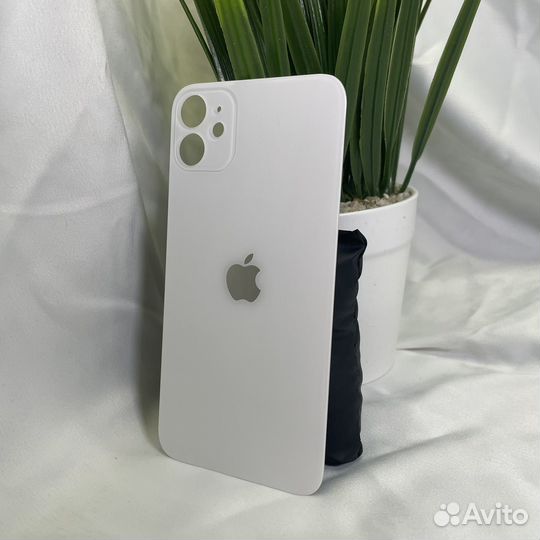 Задняя крышка / Заднее стекло на iPhone 11