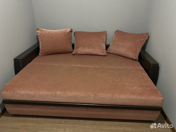 Диван раскладной большой кровать