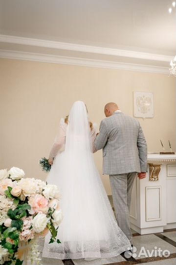 Свадебное платье