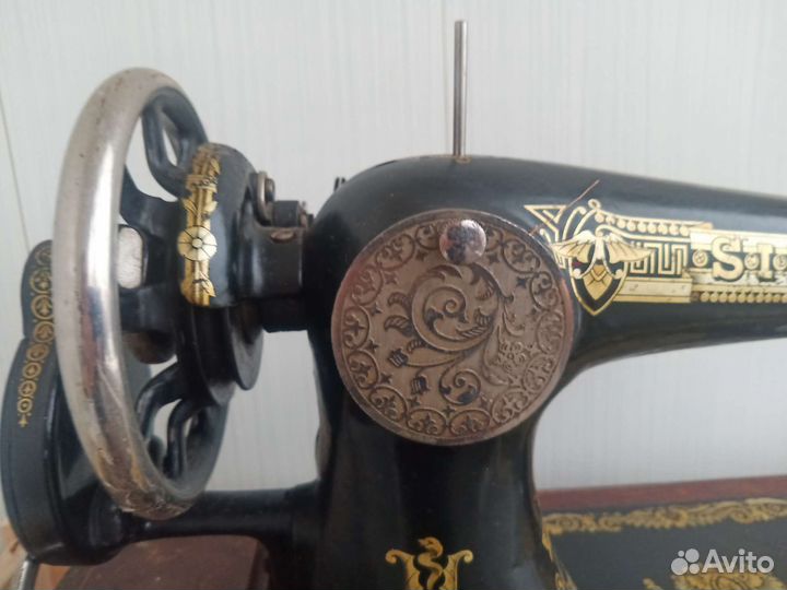 Швейная машина Singer