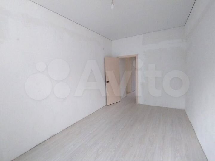 4-к. квартира, 97,3 м², 1/4 эт.