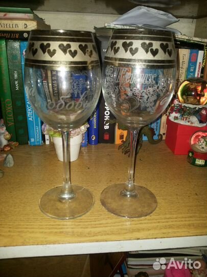 Бокалы и рюмки