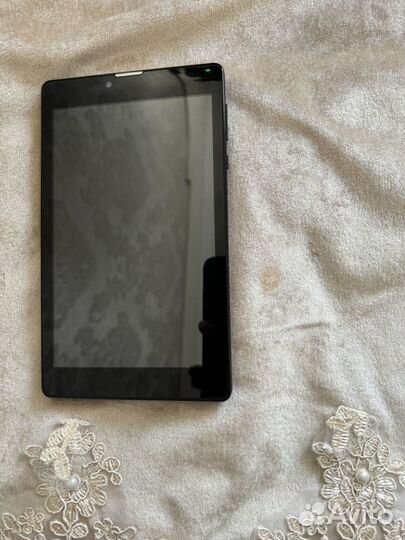 Планшет Irbis TZ737