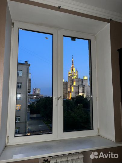 Окна пластиковые бу 188 х 152, двери см описание