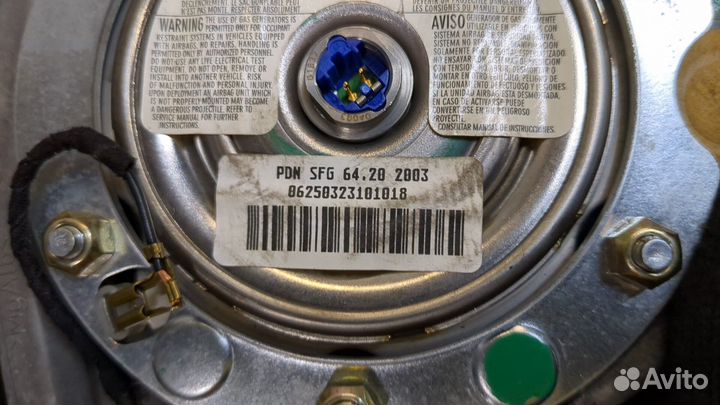 Подушка безопасности водителя Audi A4 (B6), 2004