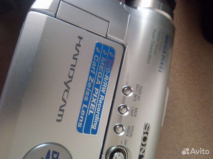 Две камеры sony dcr-dvd201e