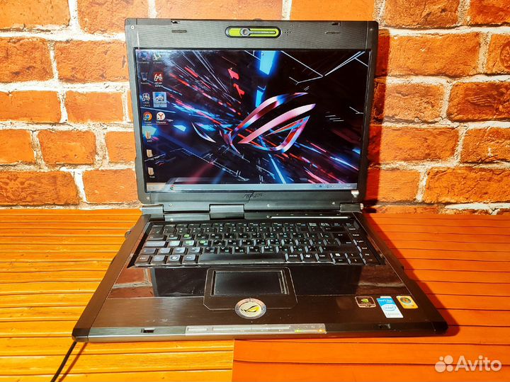 Asus ROG G1S - Core 2 Duo \ 2 Озу \ 8600GT \ SSD