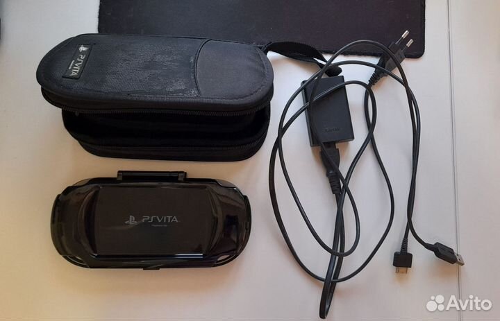 Продам или обменяю прошитую Sony Ps Vita 128gb