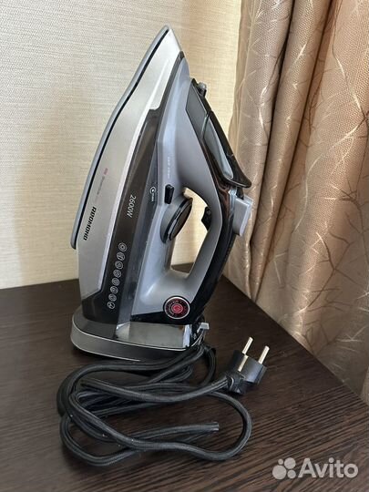 Утюг продам Redmonb RL-C 272