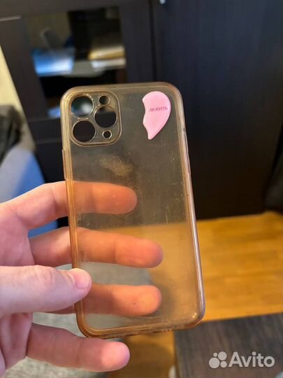 Чехлы для iPhone