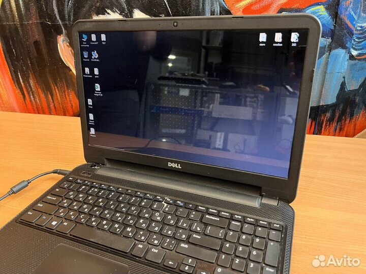 Dell inspiron 3521