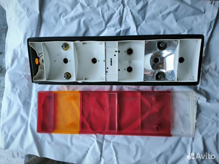 Фонарь задний daf