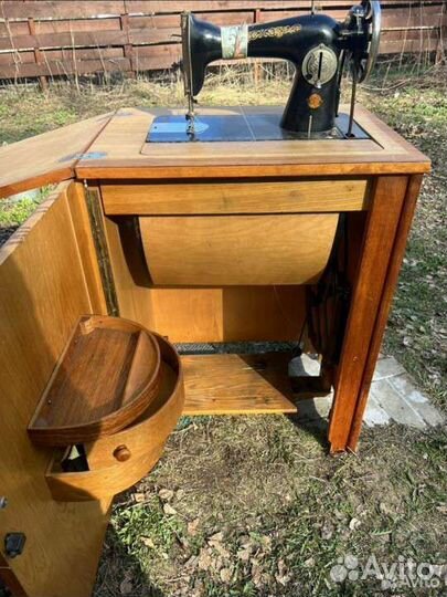 Швейная машинка чайка