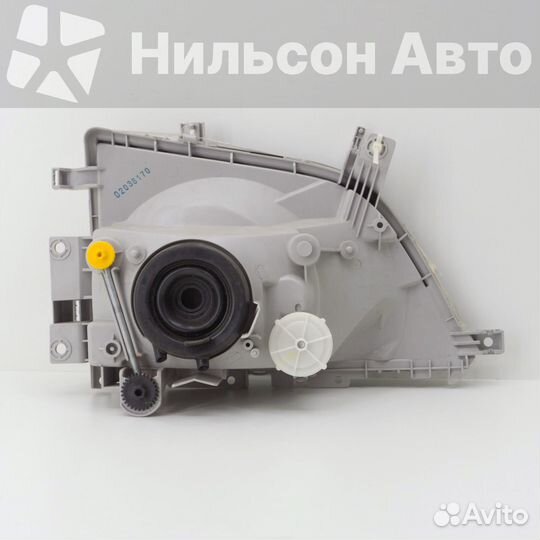 Фара toyota dyna с 1999 г левая, depo