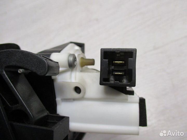 Кнопка открывания багажника Peugeot 206 1.4 2004