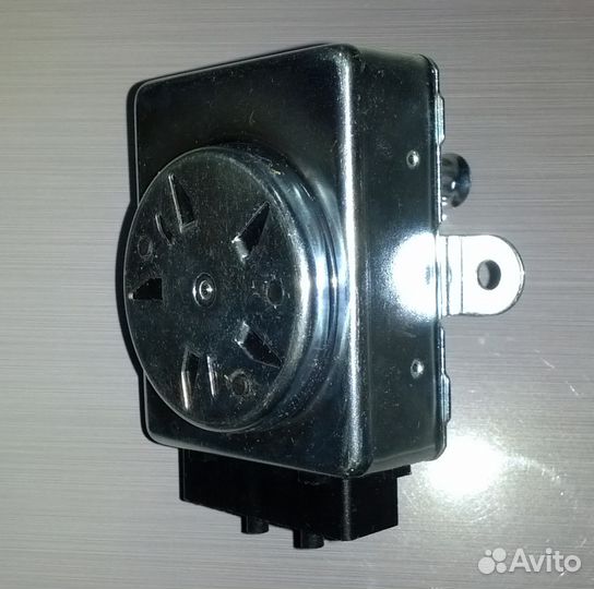 Электропривод (мотор) вертела к плите Гефест